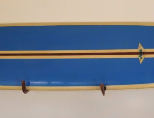 9′-5″ Vintage Hobie Surfboard